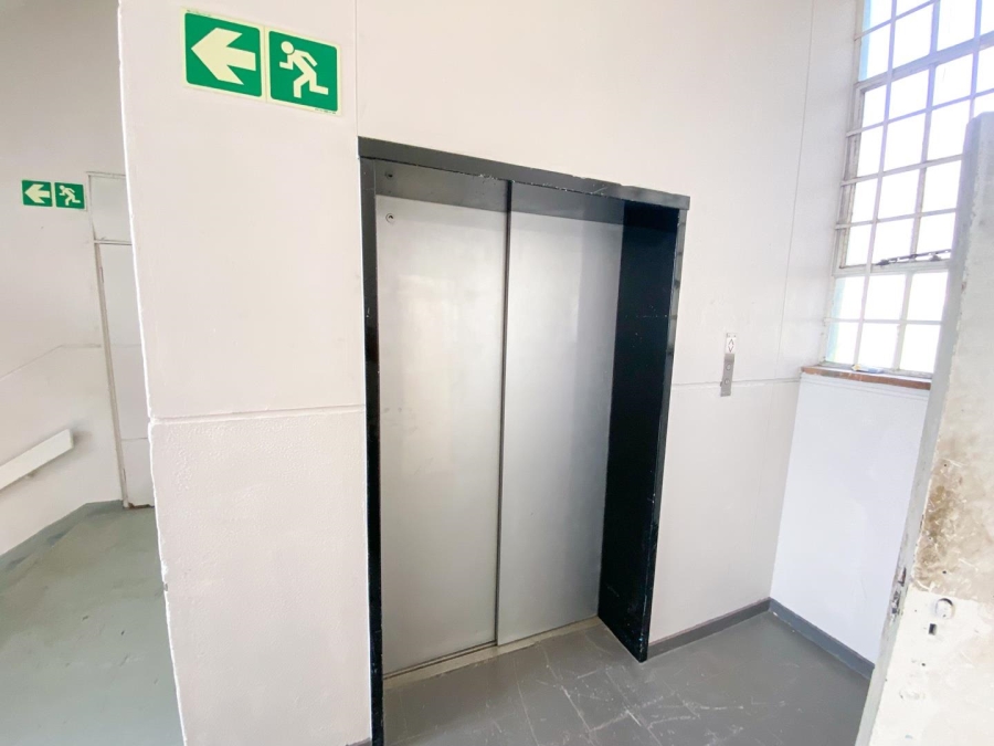 To Let commercial Property for Rent in Salt River Western Cape